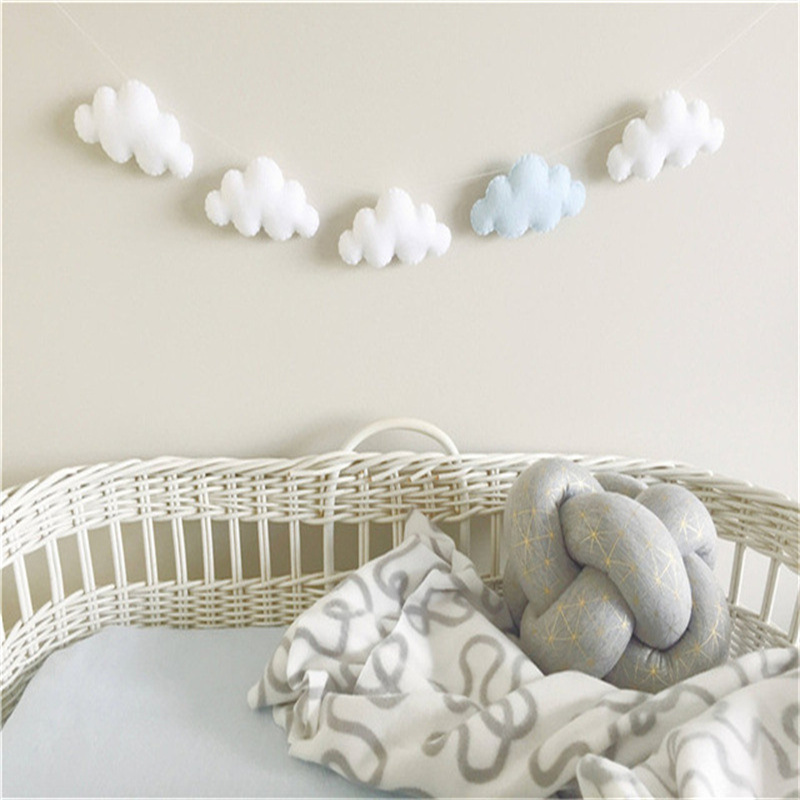 Guirlandes de nuages en feutre - Art Craft Party avis et prix