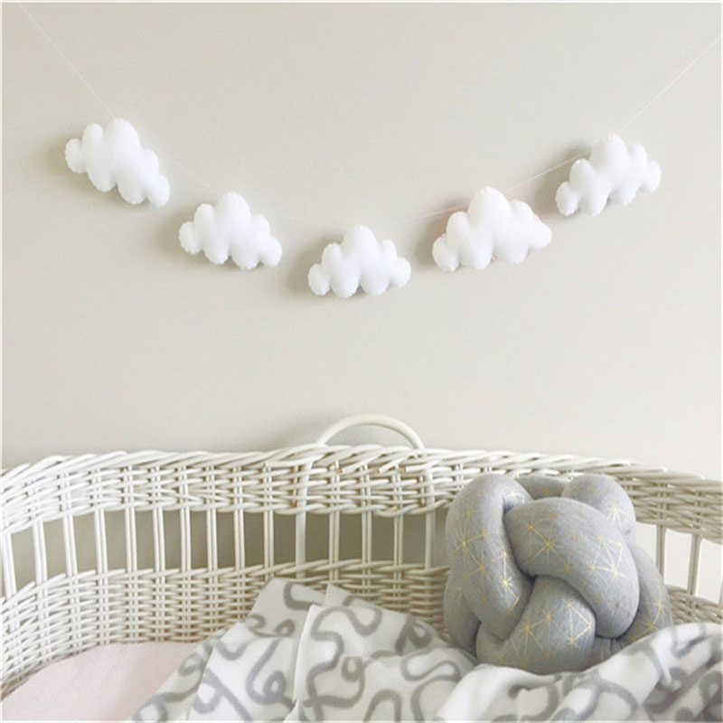 Guirlandes de nuages en feutre - Art Craft Party avis et prix